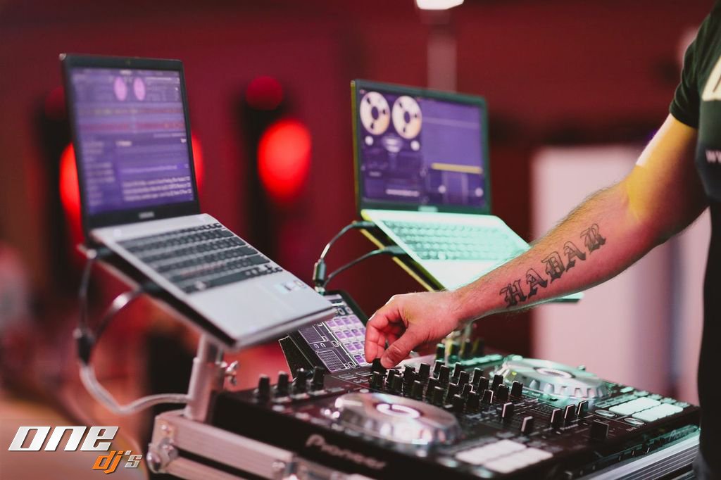 ימה בית אירועים על הים